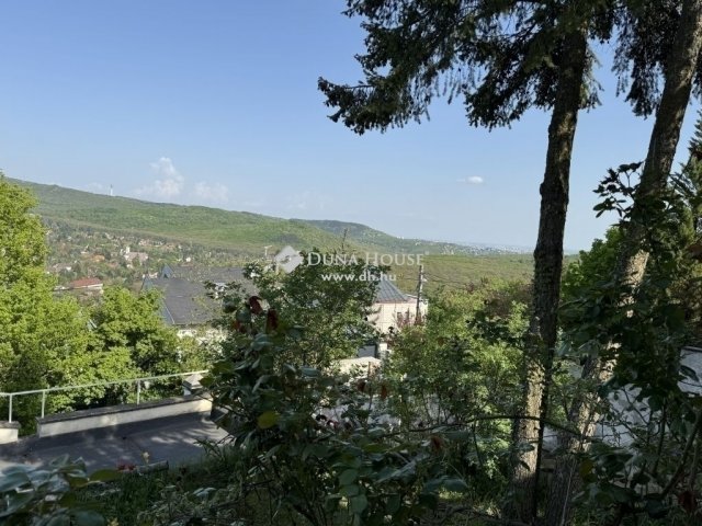 Eladó téglalakás, Budapesten, II. kerületben 158 M Ft, 4 szobás