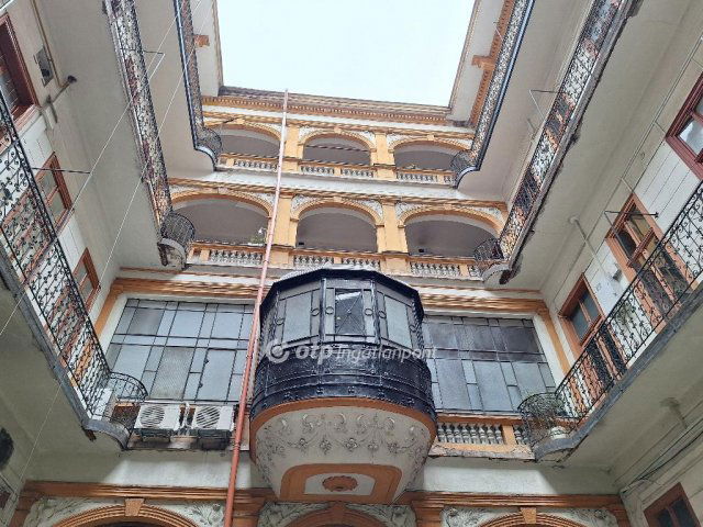 Eladó téglalakás, Budapesten, VII. kerületben 99.9 M Ft