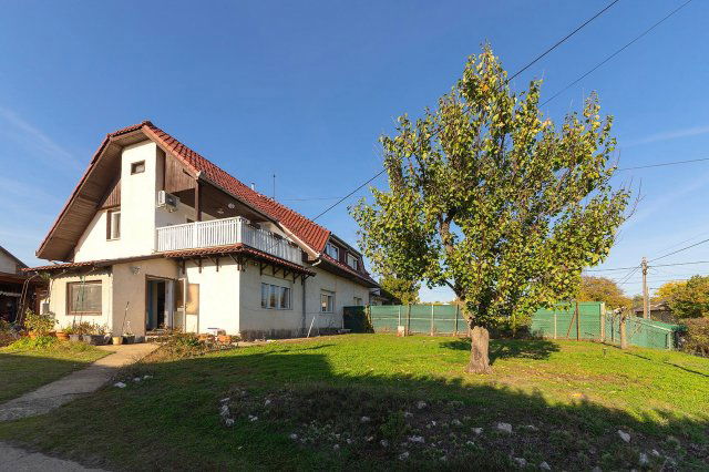 Eladó ikerház, Sződligeten 126.9 M Ft, 4 szobás