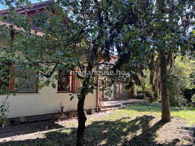 Kiadó családi ház, albérlet, Diósdon 550 E Ft / hó, 4 szobás