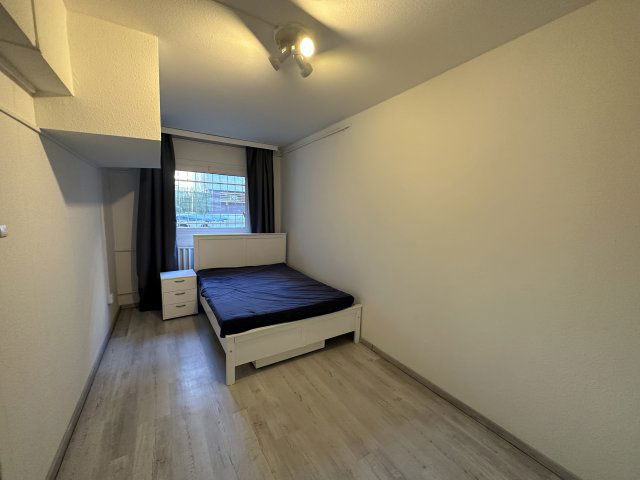 Kiadó téglalakás, albérlet, IX. kerületben, Sobieski János utcában
