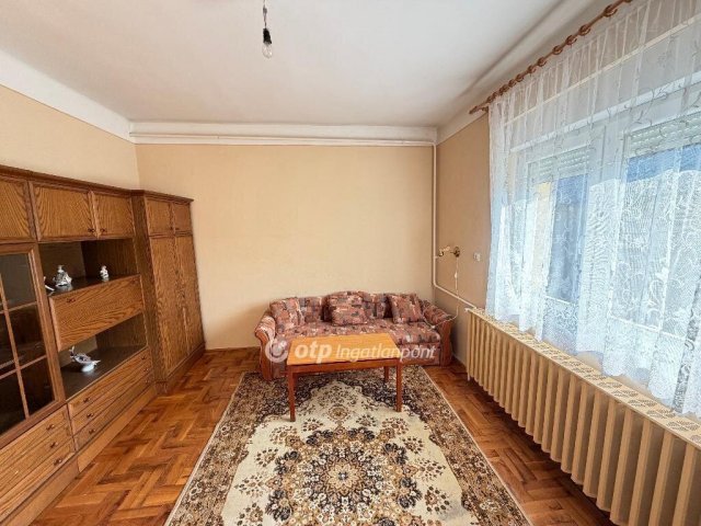 Eladó családi ház, Mezőkövesden 49.9 M Ft, 3 szobás