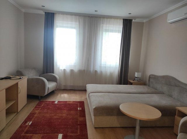 Eladó hotel, Debrecenben 180 M Ft, 4 szobás / költözzbe.hu