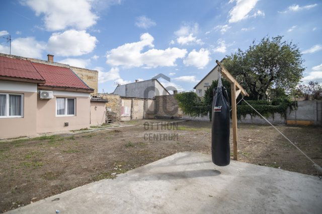Eladó telek, Budapesten, XX. kerületben 89.9 M Ft