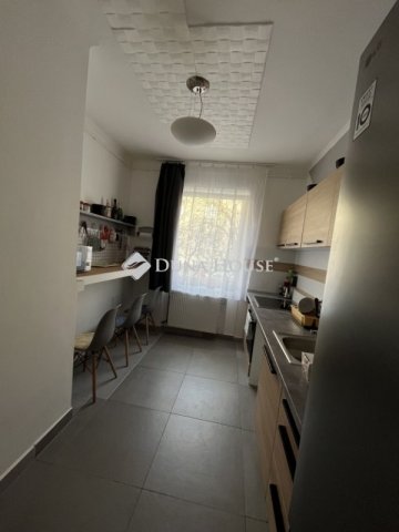 Eladó téglalakás, Várpalotán 36.7 M Ft, 1 szobás