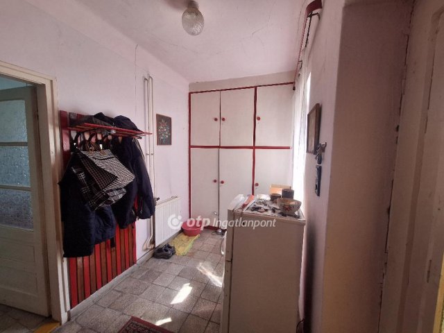 Eladó családi ház, Mezőhegyesen 12.5 M Ft, 2 szobás