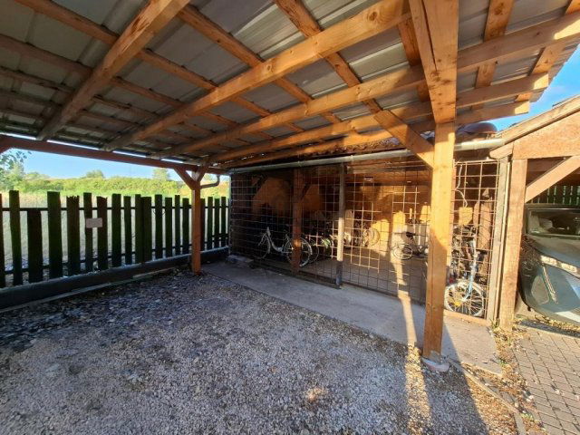 Eladó téglalakás, Üllőn 66.5 M Ft, 2 szobás