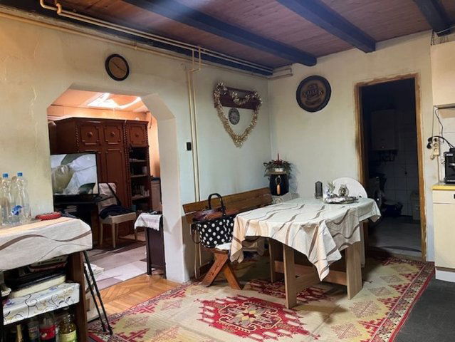 Eladó családi ház, Taksonyon 48.5 M Ft, 2 szobás