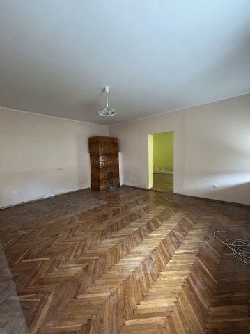Eladó téglalakás, Kapuváron 39 M Ft, 2 szobás