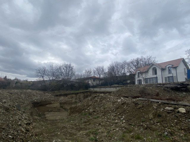 Eladó telek, Szentendrén 57.5 M Ft / költözzbe.hu