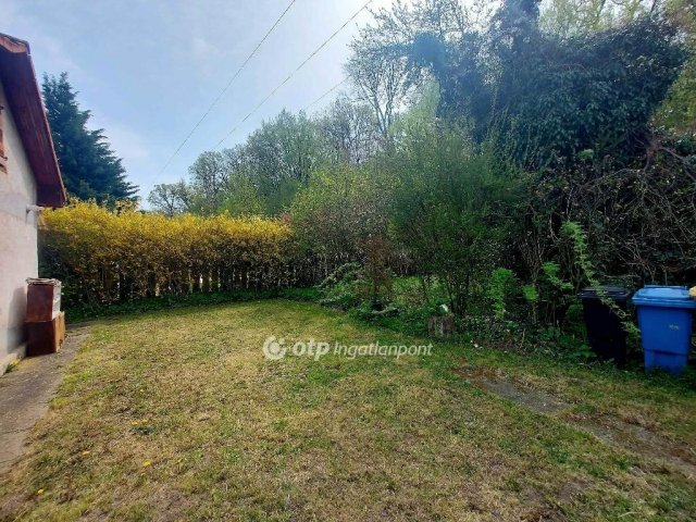 Eladó családi ház, Miskolcon 24.5 M Ft, 2 szobás