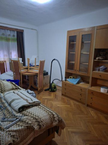 Eladó téglalakás, Pécsett 23.6 M Ft, 2 szobás