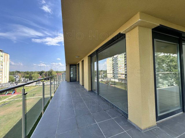 Eladó téglalakás, Siófokon 209.623 M Ft, 4 szobás