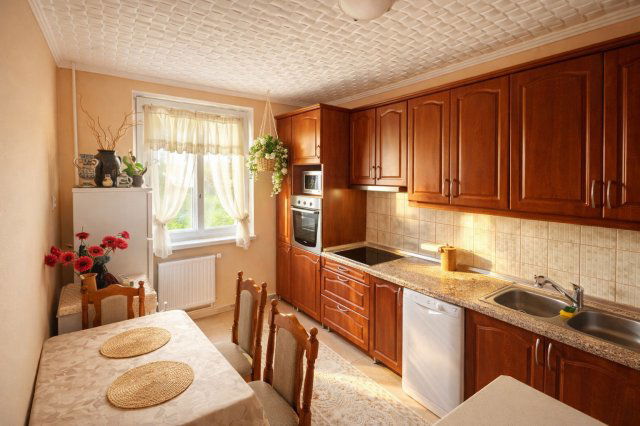 Eladó panellakás, Debrecenben 68 M Ft, 3 szobás