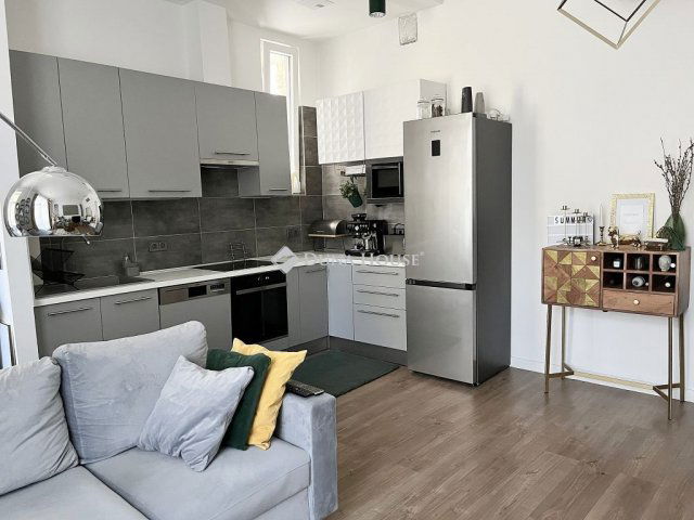 Eladó téglalakás, XIII. kerületben, Visegrádi utcában