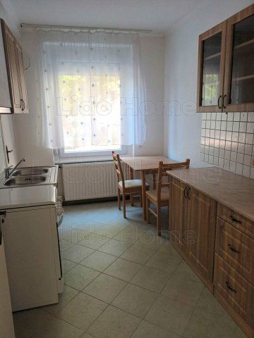 Kiadó téglalakás, albérlet, Székesfehérvárott 160 E Ft / hó