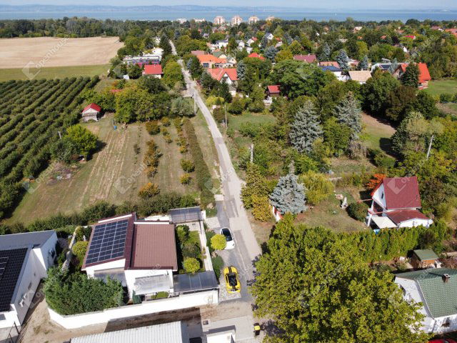 Eladó családi ház, Siófokon 139.9 M Ft, 3 szobás