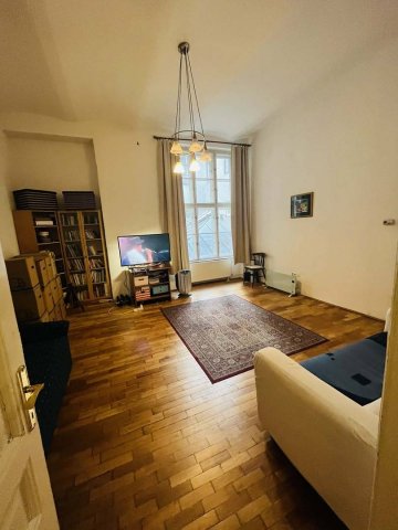 Eladó téglalakás, Budapesten, V. kerületben 90 M Ft, 2 szobás