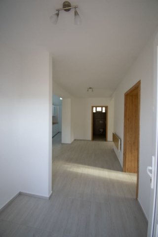 Eladó családi ház, Debrecenben 94.9 M Ft, 4 szobás