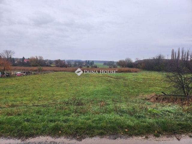 Eladó telek, Csajágon 10 M Ft / költözzbe.hu