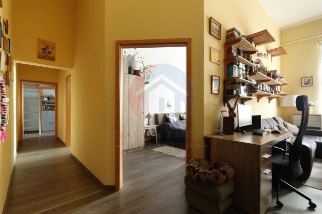 Eladó téglalakás, Sopronban 84.9 M Ft, 5 szobás