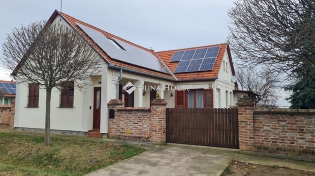 Eladó családi ház, Palkonyán 129 M Ft, 7 szobás