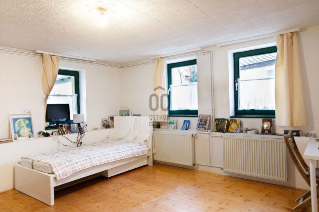 Eladó családi ház, Dunabogdányban 51 M Ft, 1 szobás