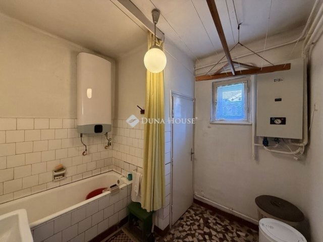 Eladó családi ház, Budapesten, XVII. kerületben 99 M Ft