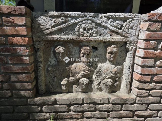 Eladó családi ház, Vízváron 189 M Ft, 5 szobás