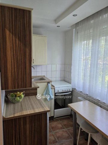 Eladó panellakás, Budapesten, XI. kerületben 71.5 M Ft, 2 szobás