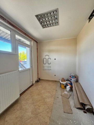 Eladó iroda, Budapesten, XVII. kerületben 342.9 M Ft