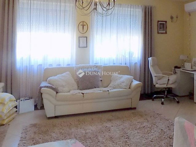 Eladó családi ház, Kaposváron, Bem utcában 74.9 M Ft, 5 szobás