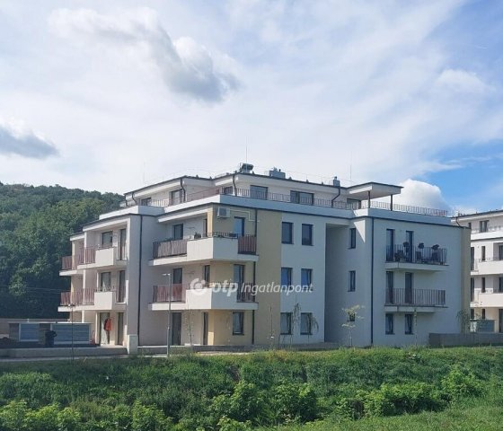 Eladó téglalakás, Budapesten, XI. kerületben 63 M Ft, 2 szobás