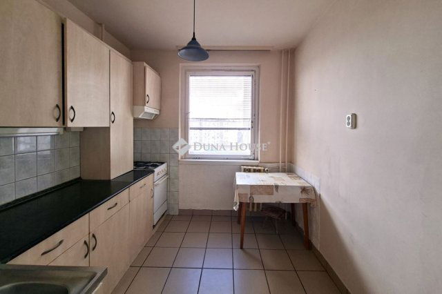 Kiadó panellakás, albérlet, Békéscsabán 110 E Ft / hó