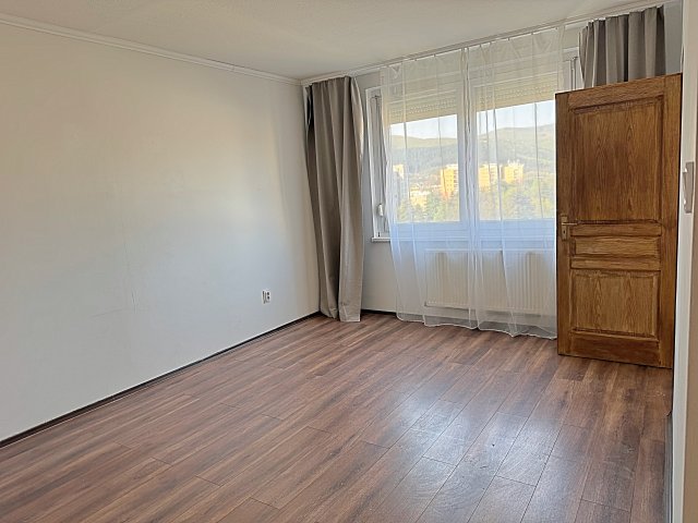 Eladó panellakás, Miskolcon 23.49 M Ft, 1+1 szobás