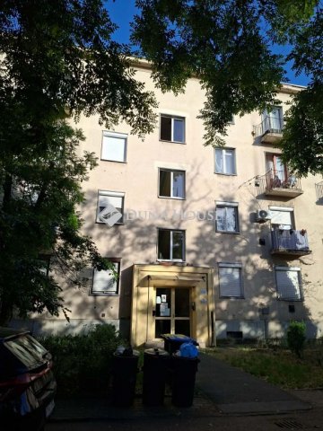 Eladó téglalakás, Budapesten, X. kerületben 45 M Ft, 1 szobás