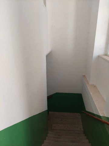 Eladó téglalakás, Esztergomban 39 M Ft, 1+1 szobás