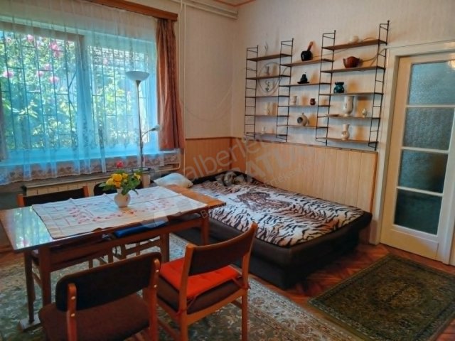 Kiadó sorház, albérlet, Budapesten, X. kerületben, Vika közben