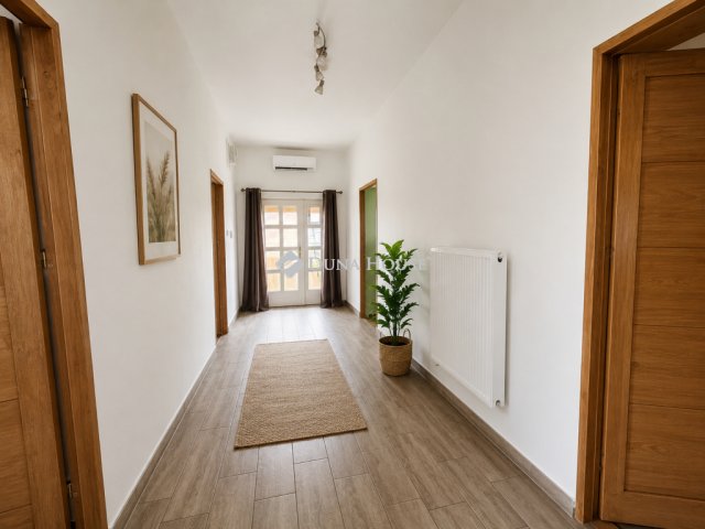 Eladó családi ház, Dányon 88 M Ft, 4 szobás