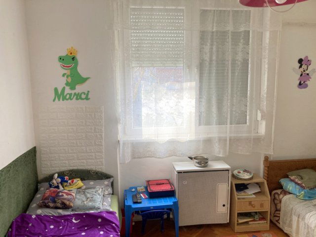 Eladó téglalakás, Makón 36.7 M Ft, 2 szobás