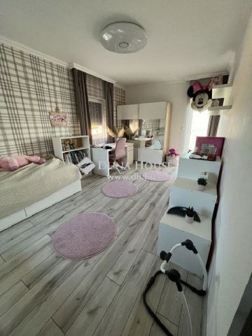 Eladó ikerház, Törökbálinton 325 M Ft, 5 szobás