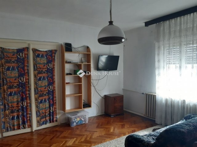 Eladó családi ház, Tardoson 35 M Ft, 4 szobás