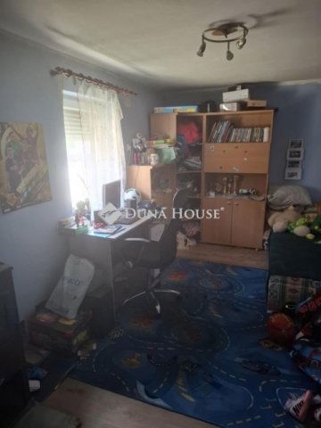 Eladó családi ház, Lakitelken 32 M Ft, 4 szobás