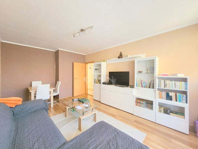 Eladó téglalakás, Zalaegerszegen 36.99 M Ft, 1+1 szobás