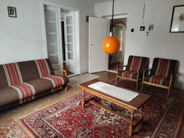 Eladó családi ház, Hosszúhetényen 42.5 M Ft, 3 szobás