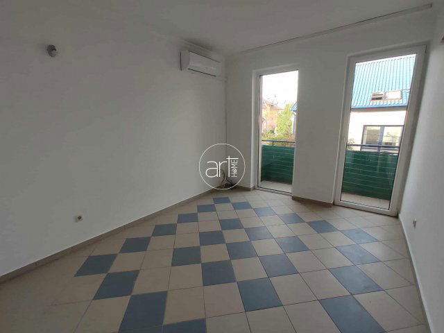 Kiadó téglalakás, albérlet, Szegeden, Árvíz utcában, 2 szobás