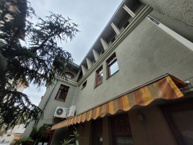 Eladó hotel, Pécsett 650 M Ft, 23 szobás / költözzbe.hu