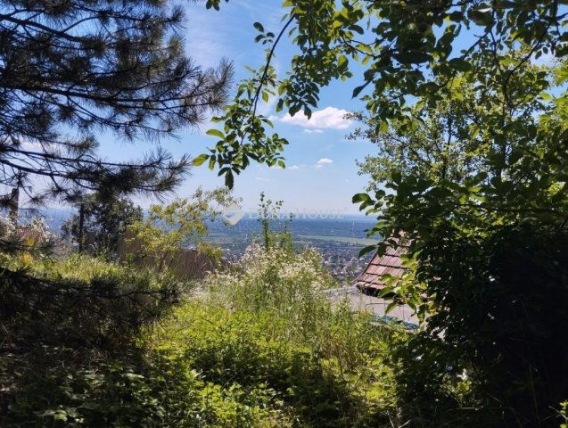 Eladó nyaraló, Budaörsön 27 M Ft, 2 szobás