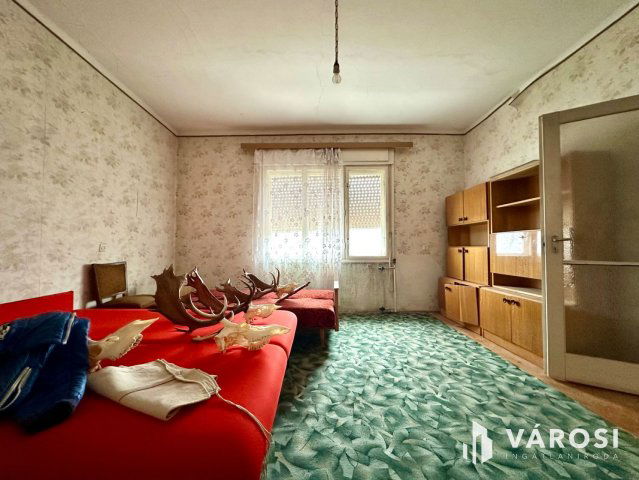 Eladó családi ház, Salgótarjánban 22.9 M Ft, 5 szobás