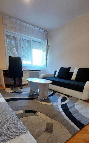 Kiadó téglalakás, albérlet, Debrecenben, Faraktár utcában
